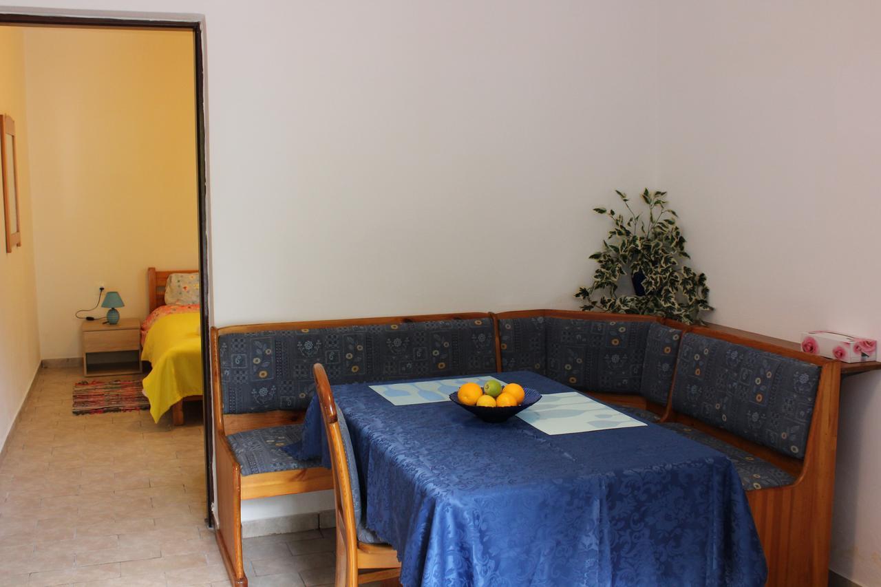 Aaron Appartement Ferma